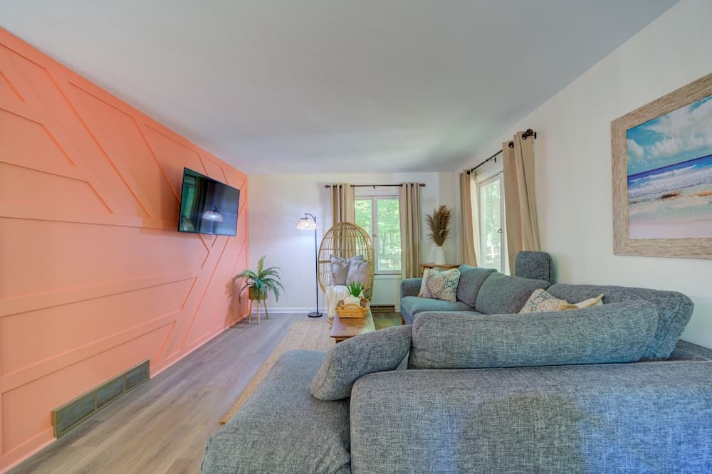 Scenic Drive Resort by DreamStay gallery photo in Muskegon, MI — image 42