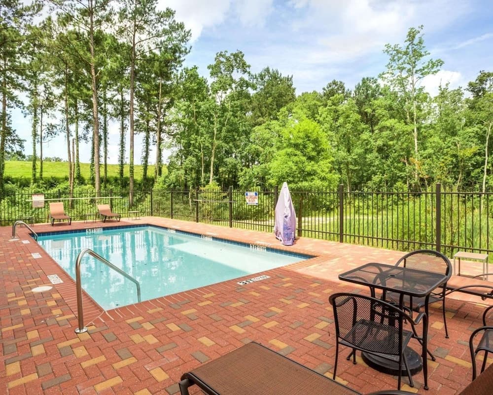 Comfort Suites Mandeville - Covington gallery photo in Mandeville, LA — image 18