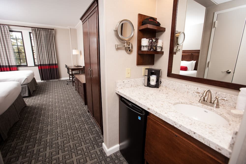 Biddle Hotel and Conference Center gallery photo in Bloomington, IN — image 34