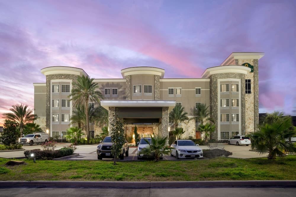 La Quinta by Wyndham Houston Willowbrook Vintage Park featured exterior or lobby in Houston, TX — similar hotel