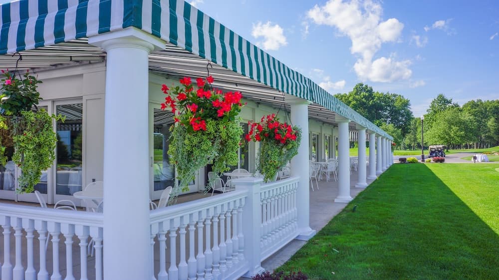 The Grand Resort gallery photo in Warren, OH — image 110