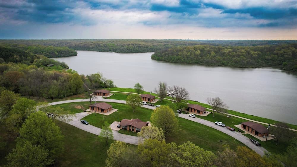 Thousand Hills property views in Kirksville, MO — gallery photo 3