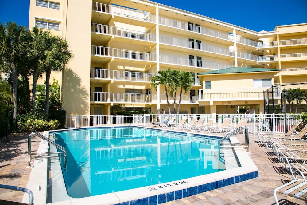 San Marco Residences 509 property views in Marco Island, FL — gallery photo 3