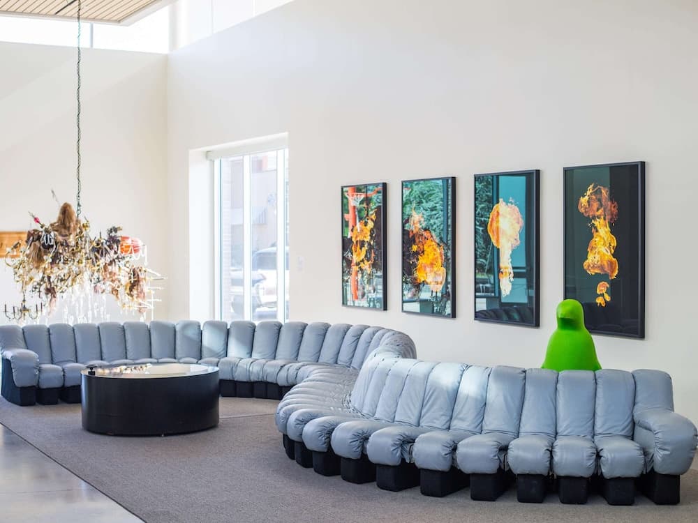21c Museum Hotel Bentonville featured exterior or lobby in Bentonville, AR — similar hotel