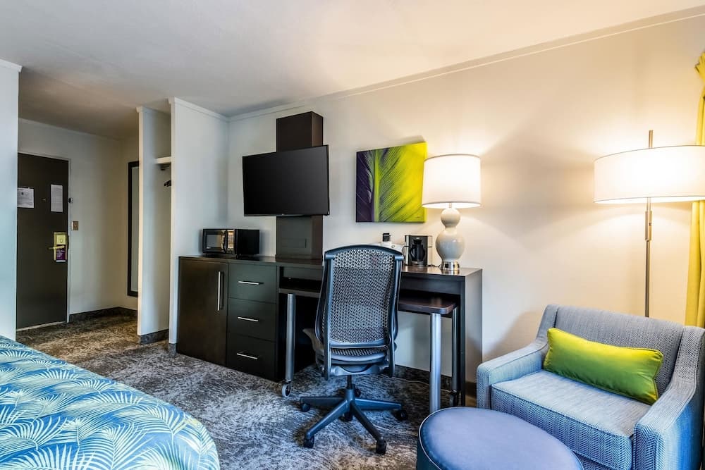 Oasis Hotel and Conv Center, an Ascend Collection Hotel gallery photo in Springfield, MO — image 66