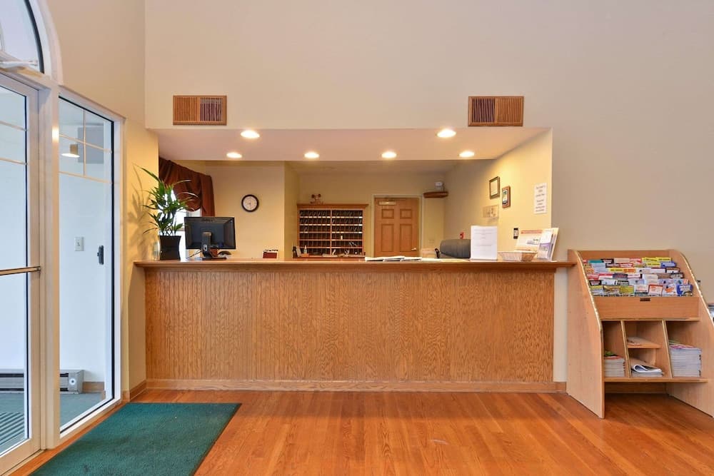 Haven Hotel property views in Shawano, WI — gallery photo 3