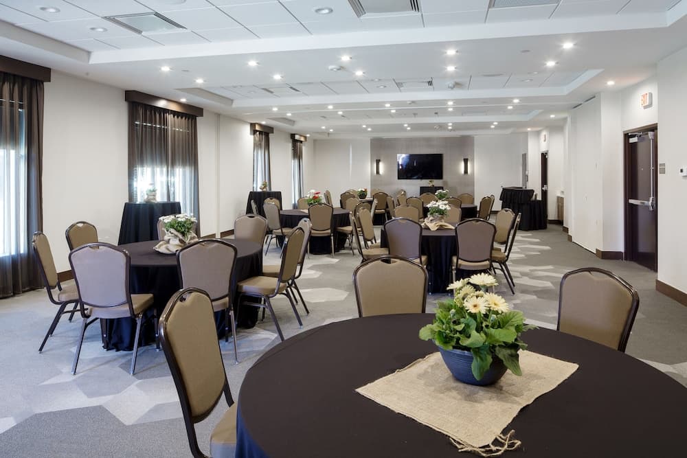 Hyatt Place Lubbock gallery photo in Lubbock, TX — image 10