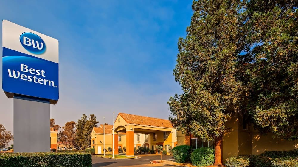 Best Western Brentwood Inn gallery photo in Brentwood, CA — image 17