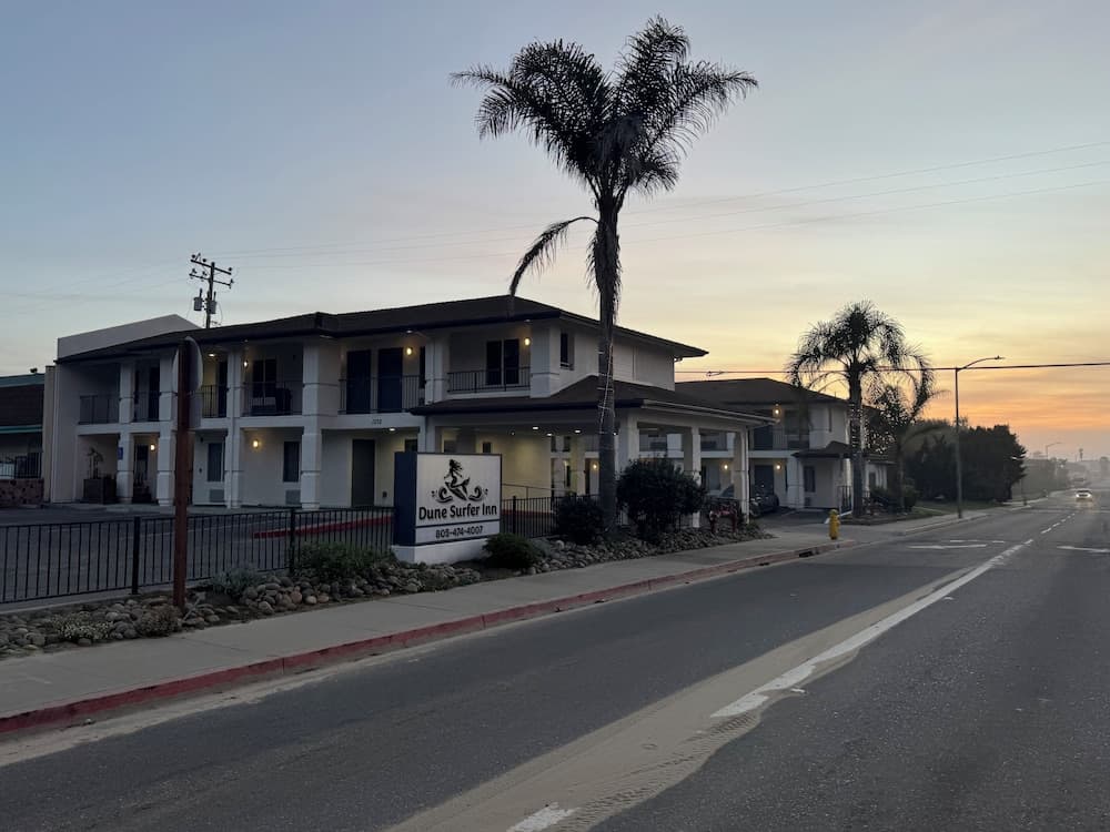 Dune Surfer Inn featured exterior or lobby in Oceano, CA — similar hotel