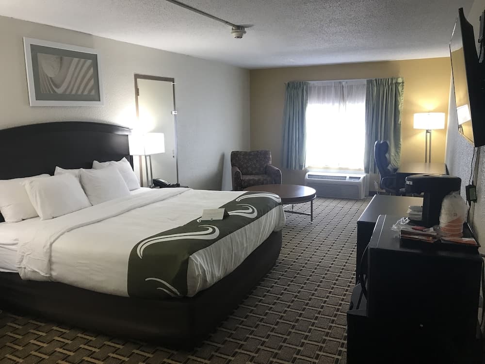 Quality Inn Vincennes property views in Vincennes, IN — gallery photo 3