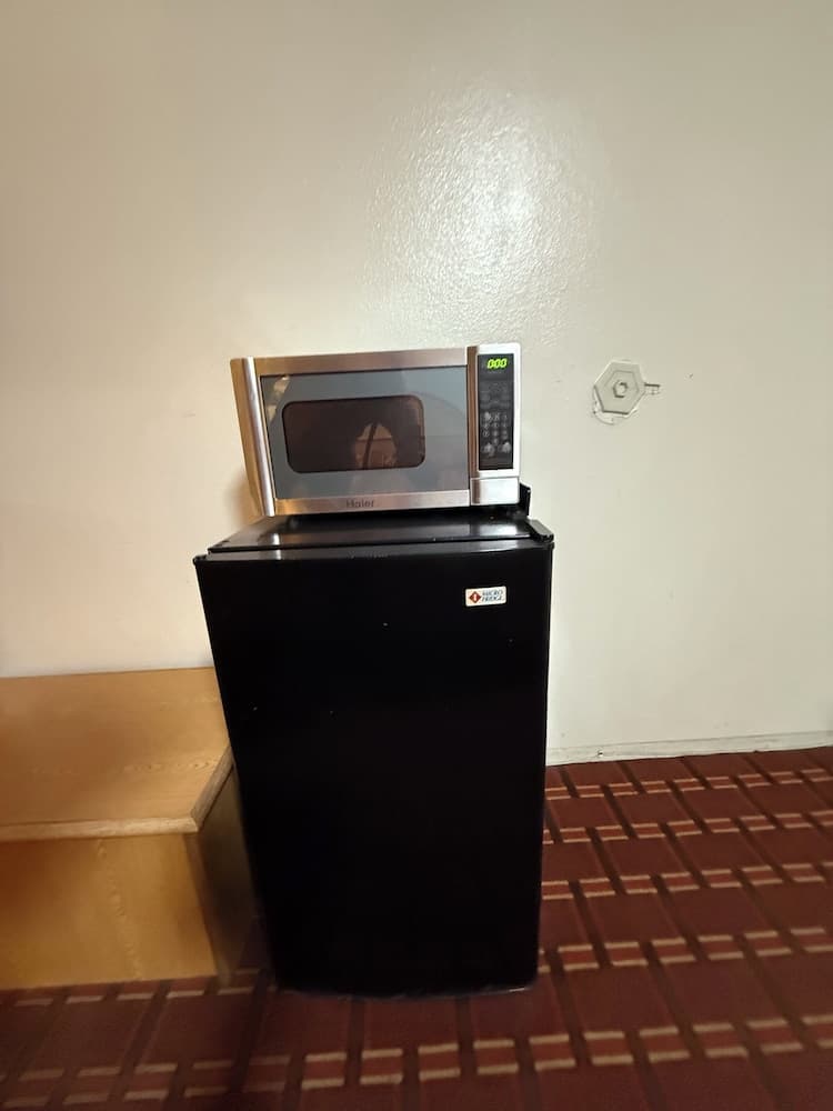 New Budget Inn gallery photo in Victorville, CA — image 37