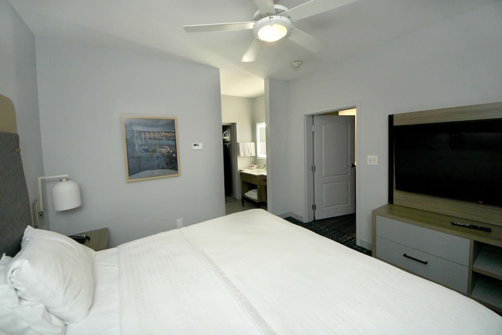 Homewood Beaumont, TX gallery photo in Beaumont, TX — image 31