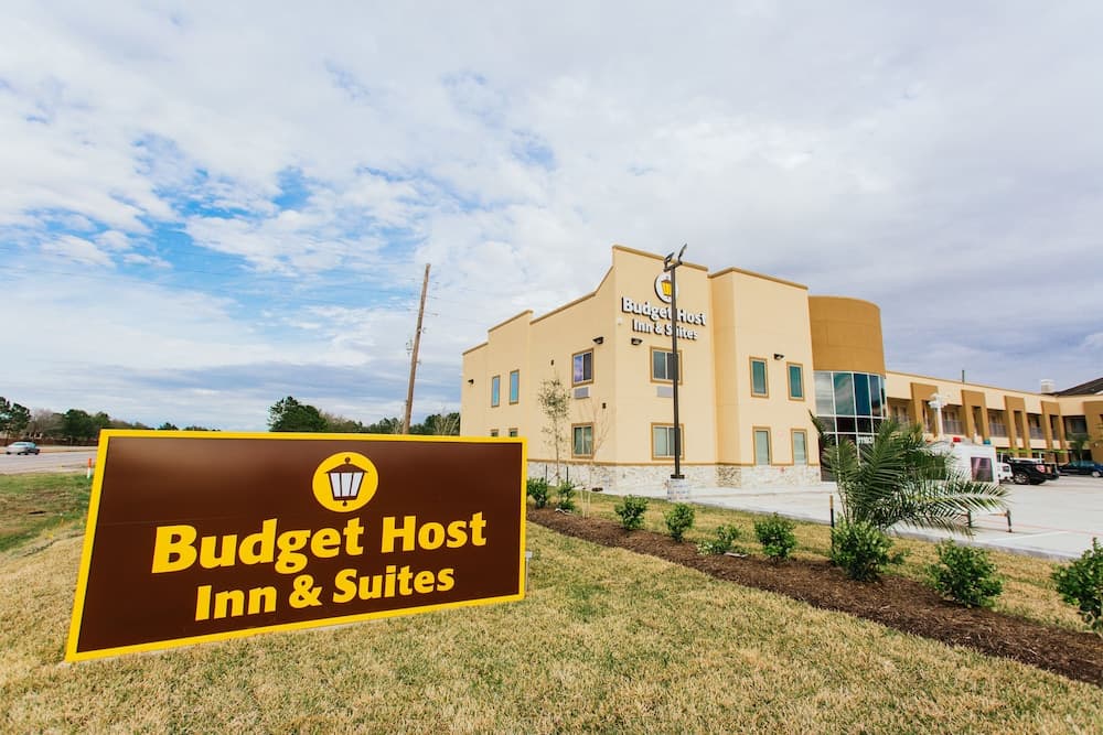 Budget Host Inn and Suites exterior or lobby in Sugar Land, TX — main listing photo