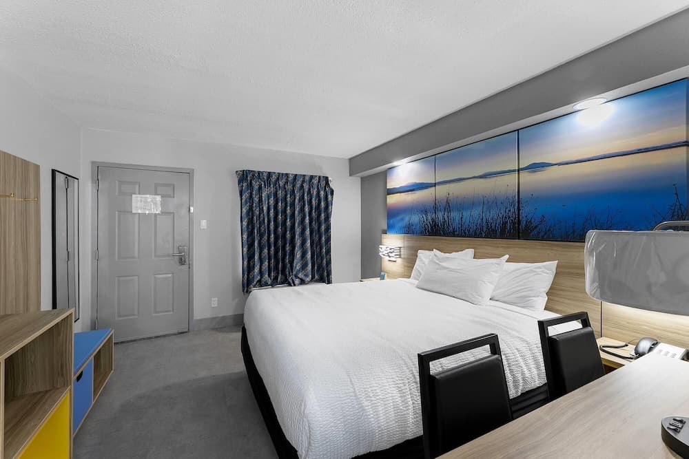 Days Inn By Wyndham San Antonio Near Lackland Afb featured exterior or lobby in San Antonio, TX — similar hotel
