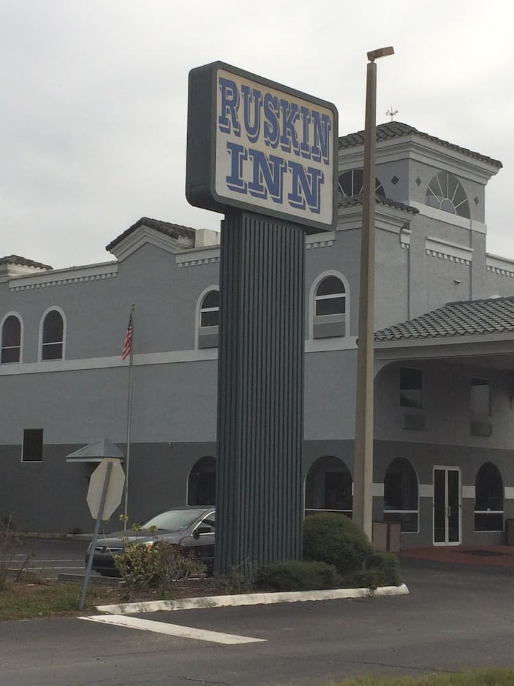 Ruskin Inn Hotel gallery photo in Ruskin, FL — image 25