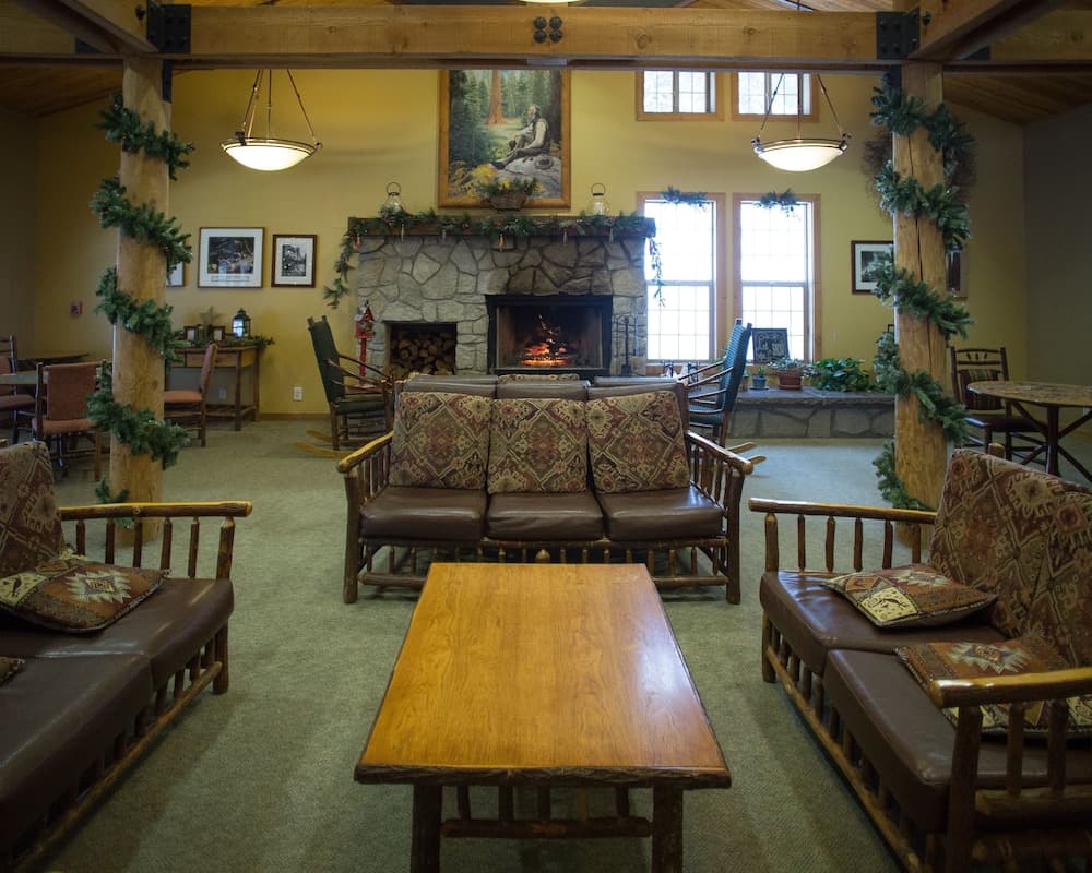 John Muir Lodge gallery photo in Hume, CA — image 59