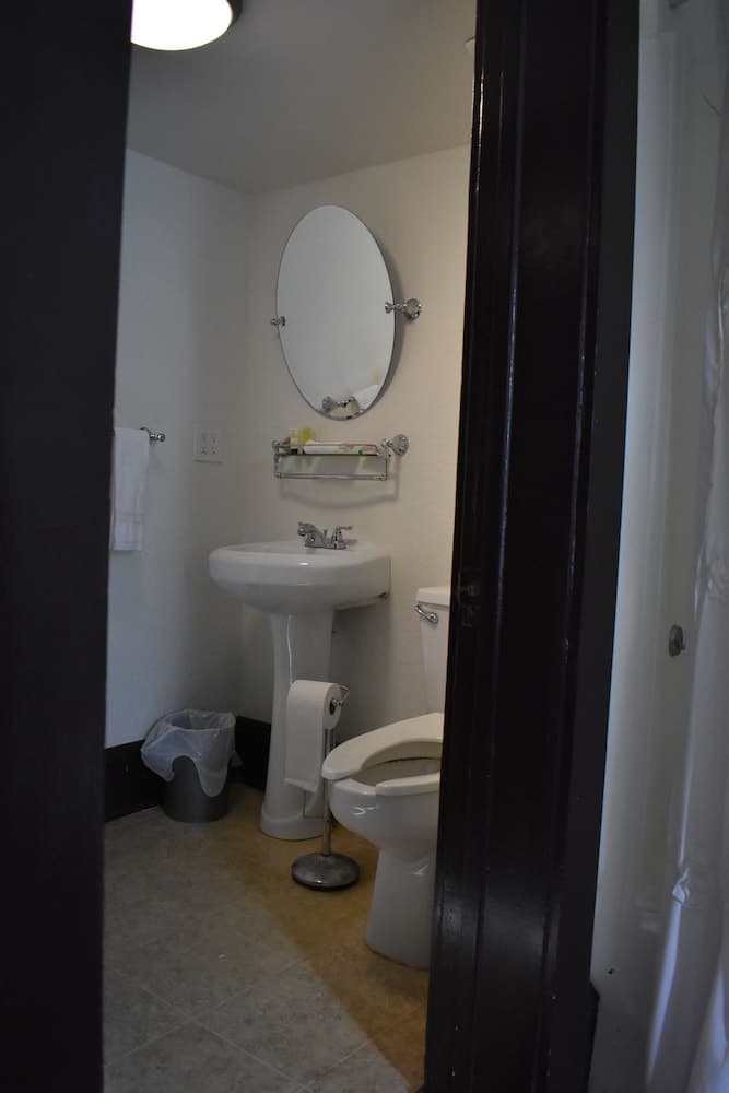 The DeLand Hotel gallery photo in DeLand, FL — image 104