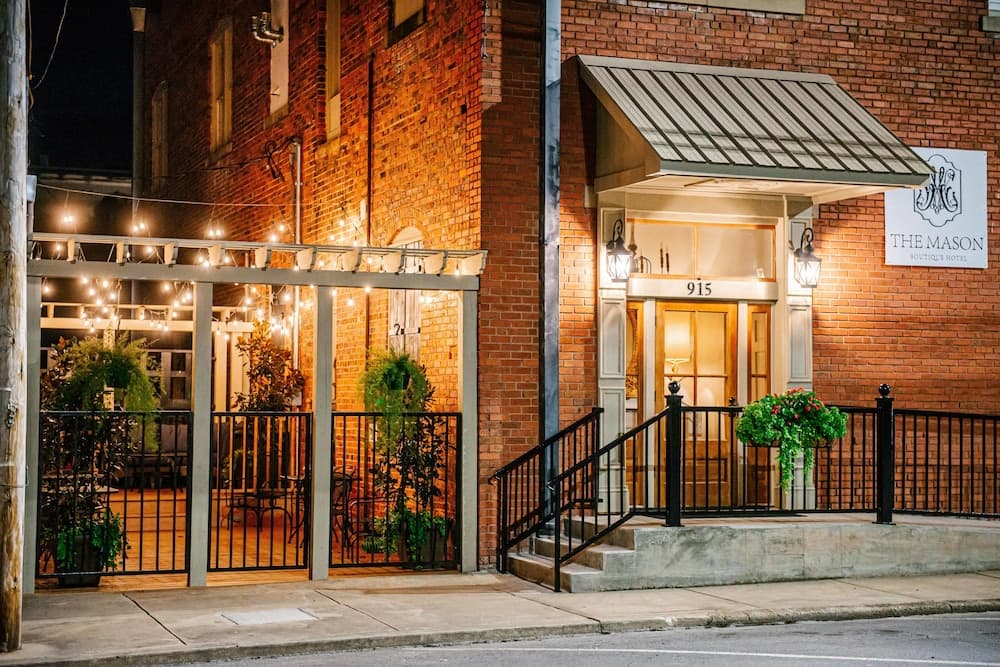 The Mason Boutique Hotel — hotel in Louisville, Mississippi