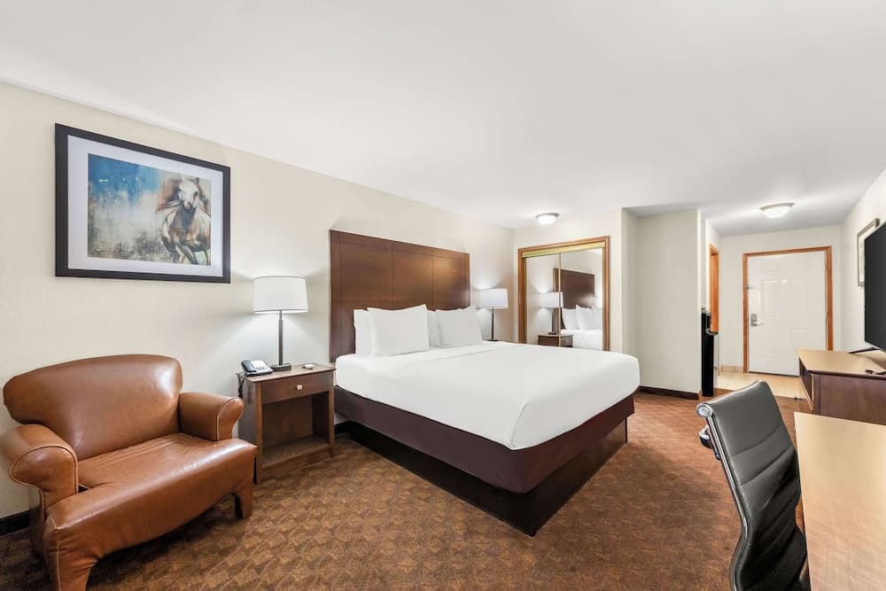 Best Western George West Executive Inn property views in George West, TX — gallery photo 3