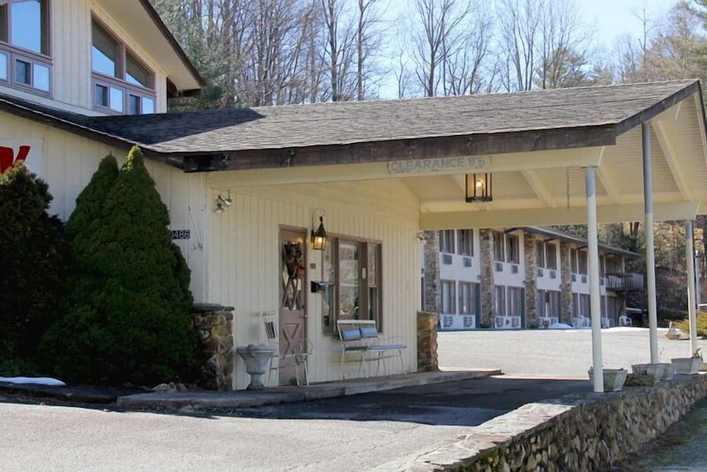 High Meadows Inn featured exterior or lobby in Roaring Gap — similar hotel