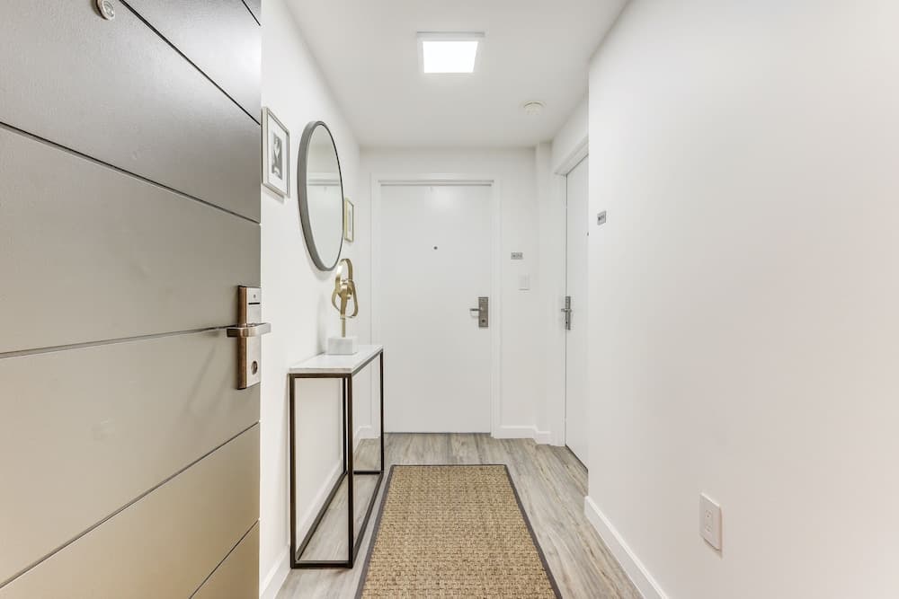 iCoconutGrove Vacation Rentals property views in Miami, FL — gallery photo 3