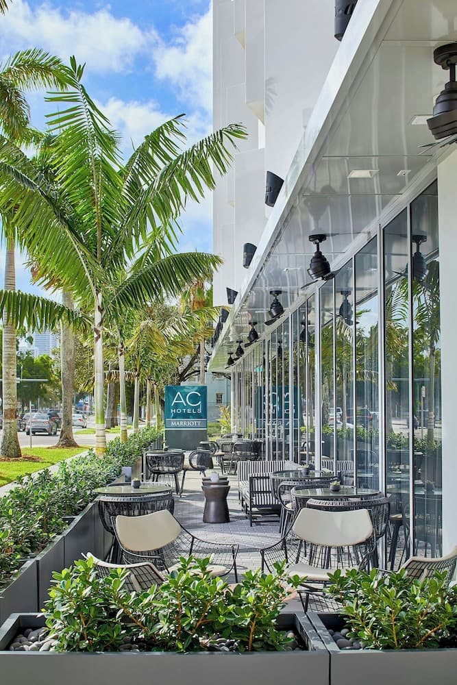 AC Hotel Miami Wynwood property views in Miami, FL — gallery photo 3