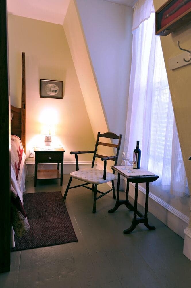 Hall House Hotel gallery photo in Dahlonega, GA — image 12
