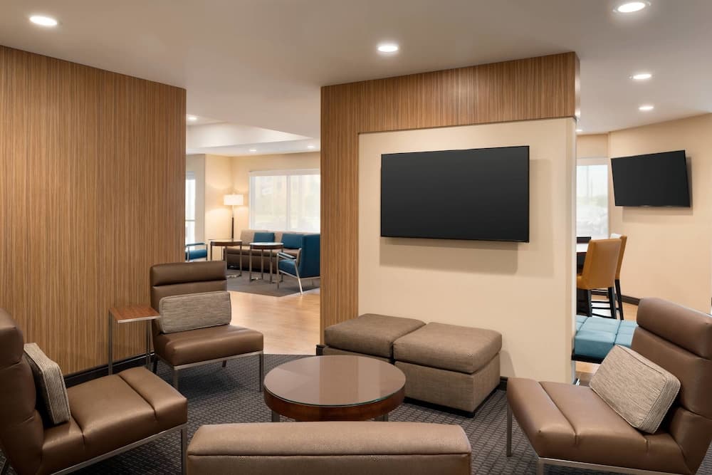 TownePlace Suites by Marriott Minooka property views in Minooka, IL — gallery photo 3