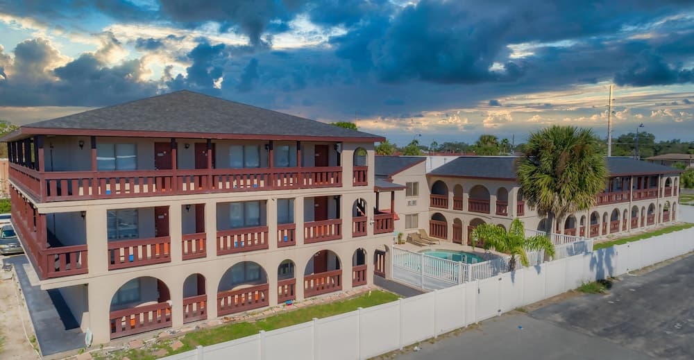 Sevilla Inn - Near Medieval Times featured exterior or lobby in Kissimmee, FL — similar hotel