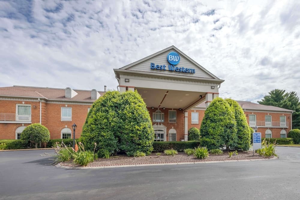 Best Western Spring Hill Inn & Suites featured exterior or lobby in Spring Hill, TN — similar hotel