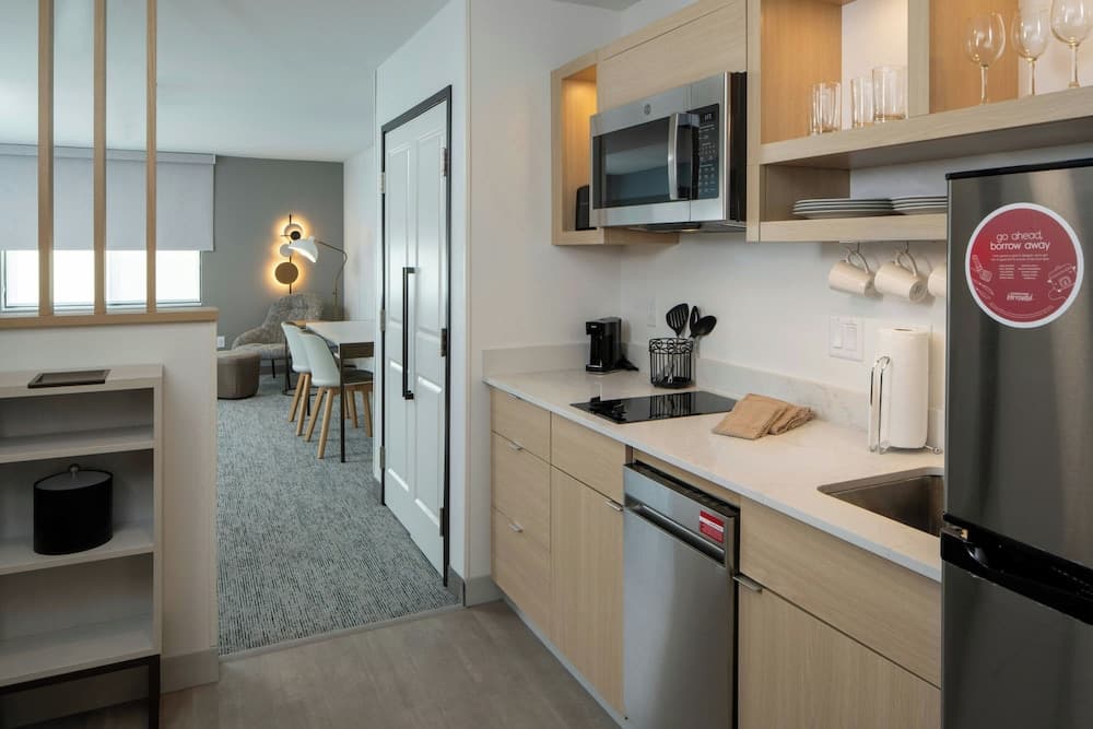 Towneplace Suites By Marriott Surprise Prasada gallery photo in Surprise, AZ — image 13