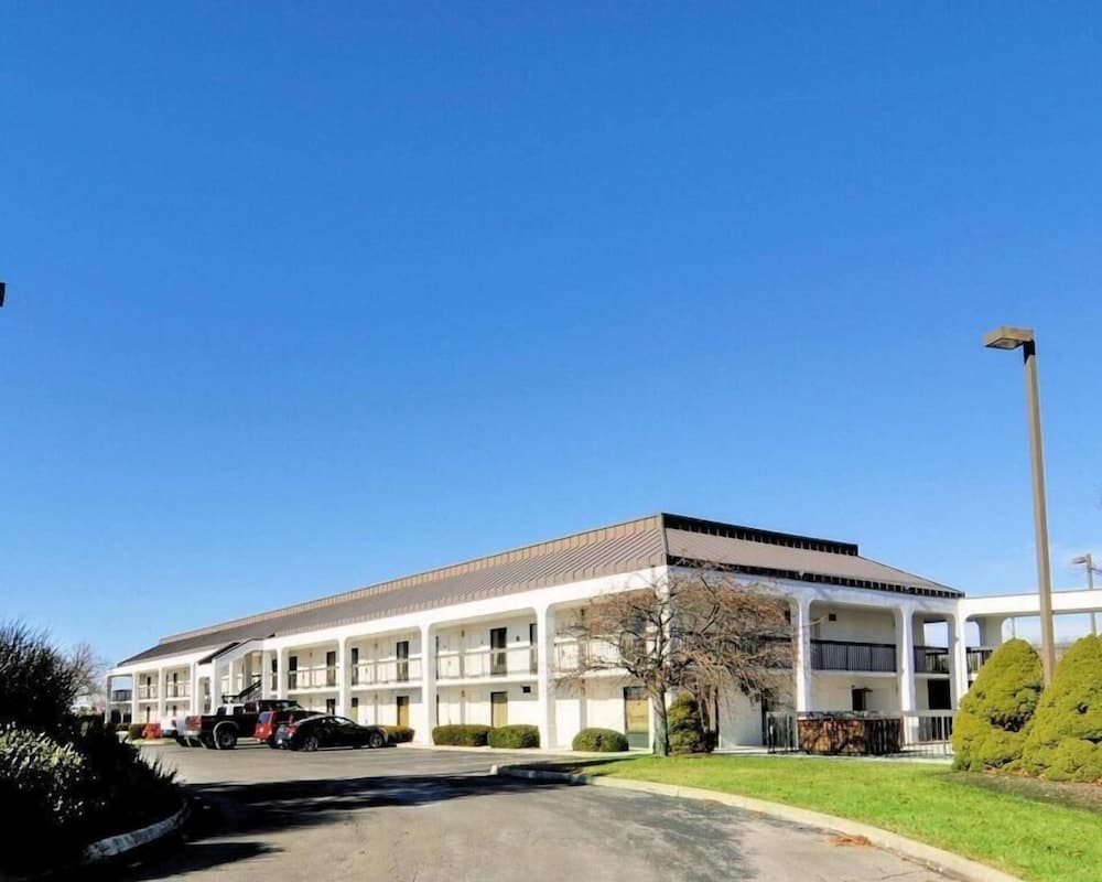 Suburban Studios Christiansburg - Blacksburg — hotel in Christiansburg, Virginia