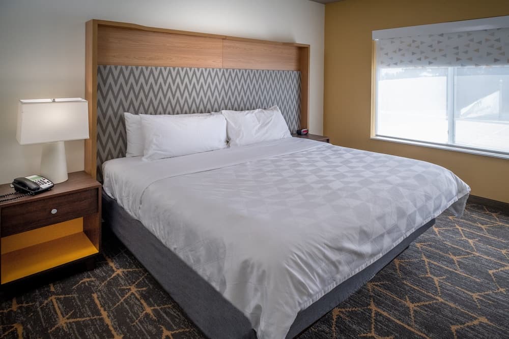 Holiday Inn Hotel & Suites Beckley by IHG property views in Beckley, WV — gallery photo 3