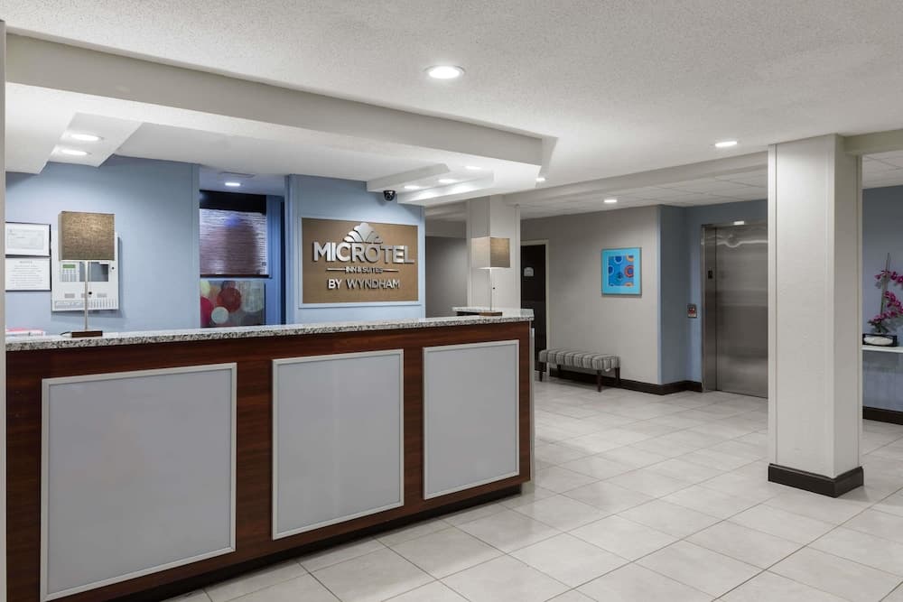 Microtel Inn & Suites by Wyndham Greenville / Woodruff Rd interior in Greenville, SC — gallery photo 2