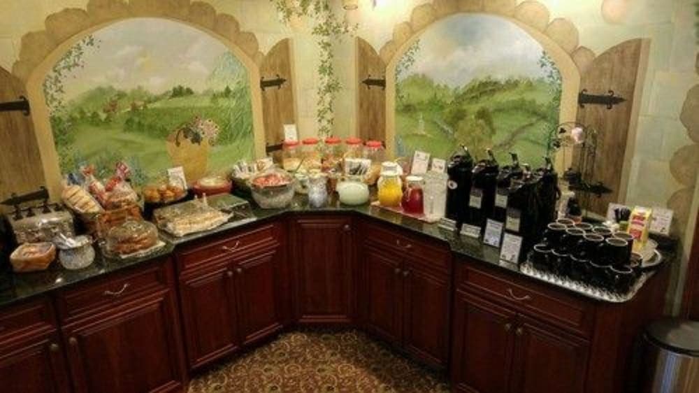 Hearthstone Inn & Suites gallery photo in Cedarville, OH — image 24