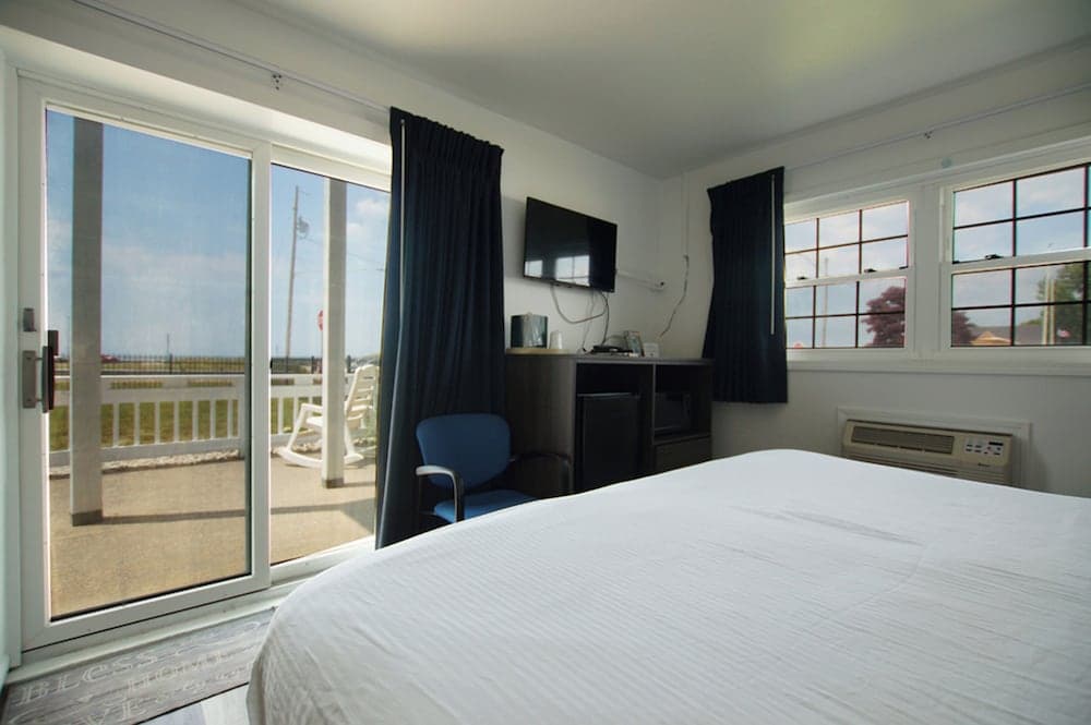 Snyder's Shoreline Inn gallery photo in Ludington, MI — image 10