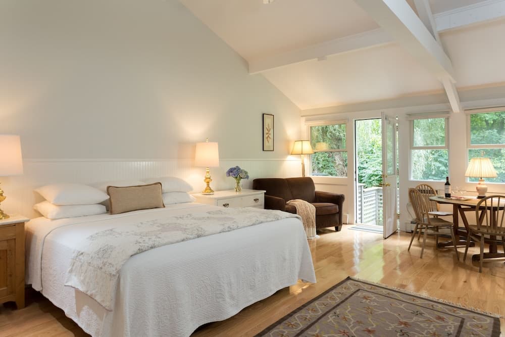 The Woodstock Inn on the Millstream gallery photo in Woodstock, NY — image 49