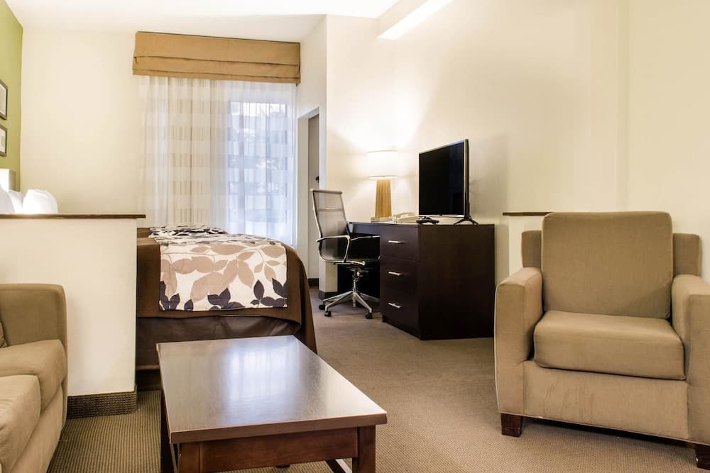 Sleep Inn & Suites Metairie - New Orleans West interior in Metairie, LA — gallery photo 2