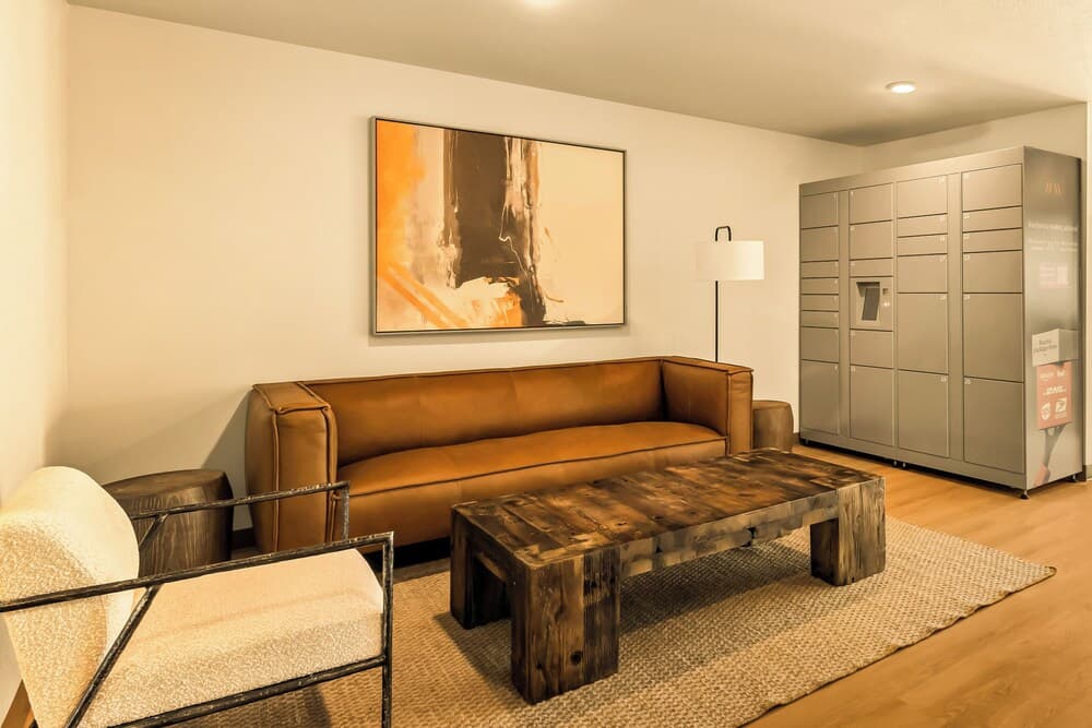 LivAway Suites Phoenix-Surprise gallery photo in Surprise, AZ — image 9