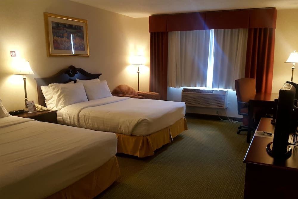 Baymont by Wyndham Belen NM featured exterior or lobby in Belen, NM — similar hotel