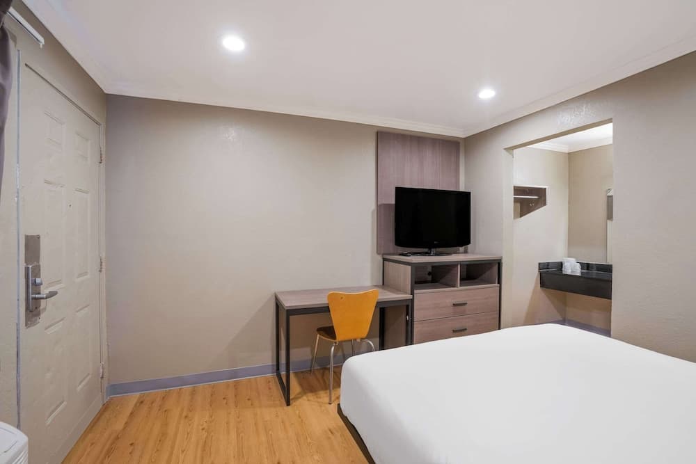 Econo Lodge Vallejo Fairgrounds gallery photo in Vallejo, CA — image 22