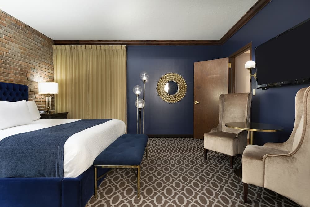Des Lux Hotel gallery photo in Des Moines, IA — image 43