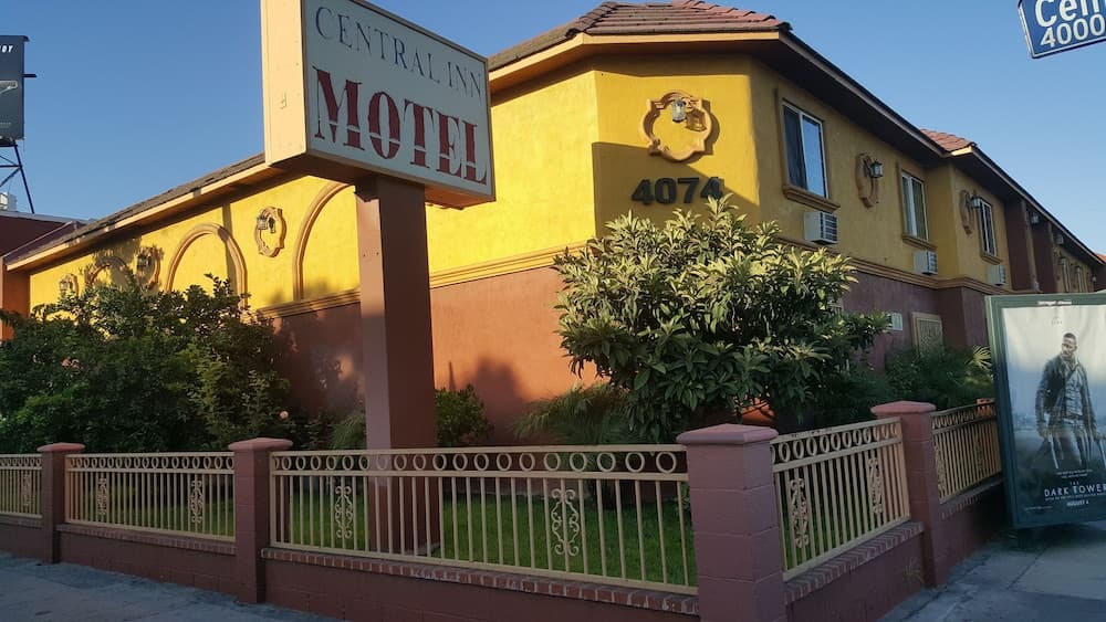 Central Inn Motel on 41 Street featured exterior or lobby in Los Angeles, CA — similar hotel