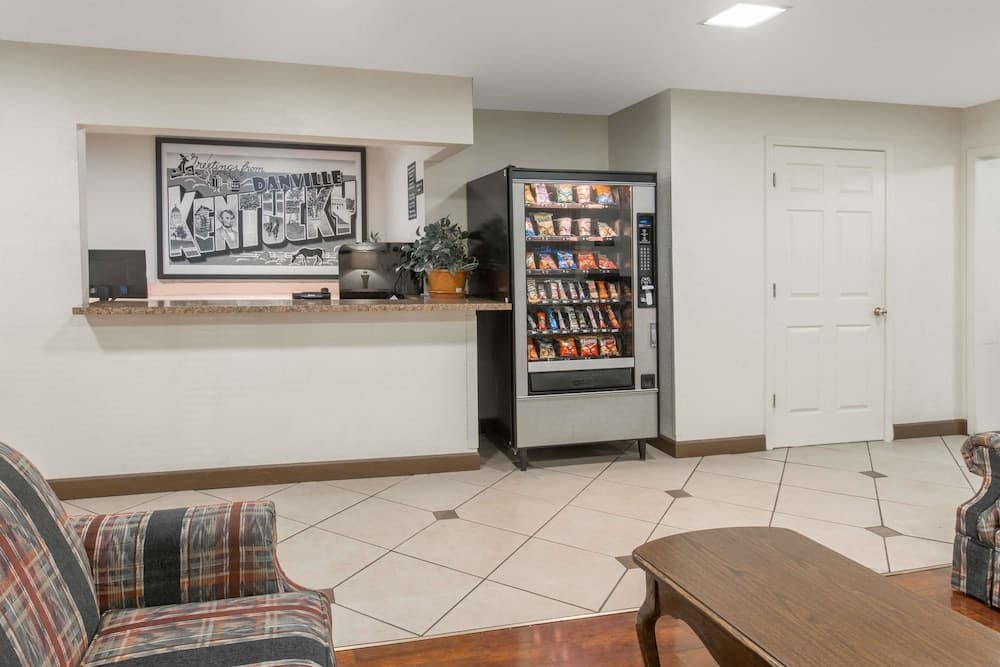 Super 8 by Wyndham Danville interior in Danville, KY — gallery photo 2