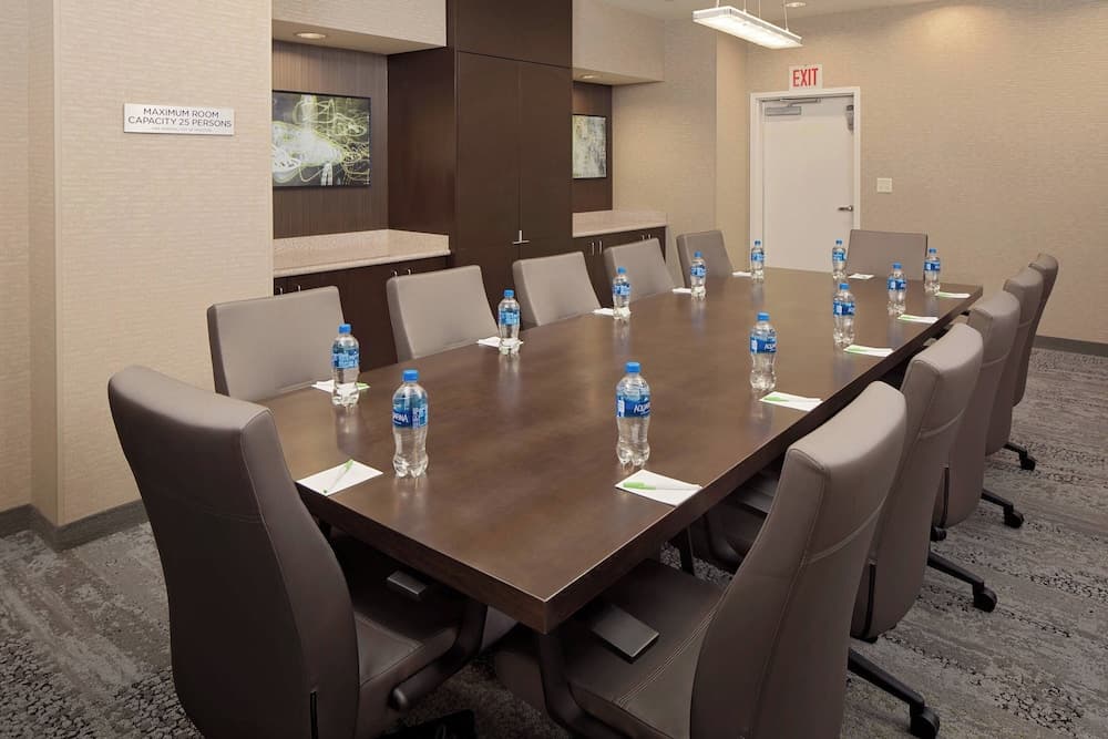 Courtyard by Marriott Houston Medical Center/NRG Park interior in Houston, TX — gallery photo 2