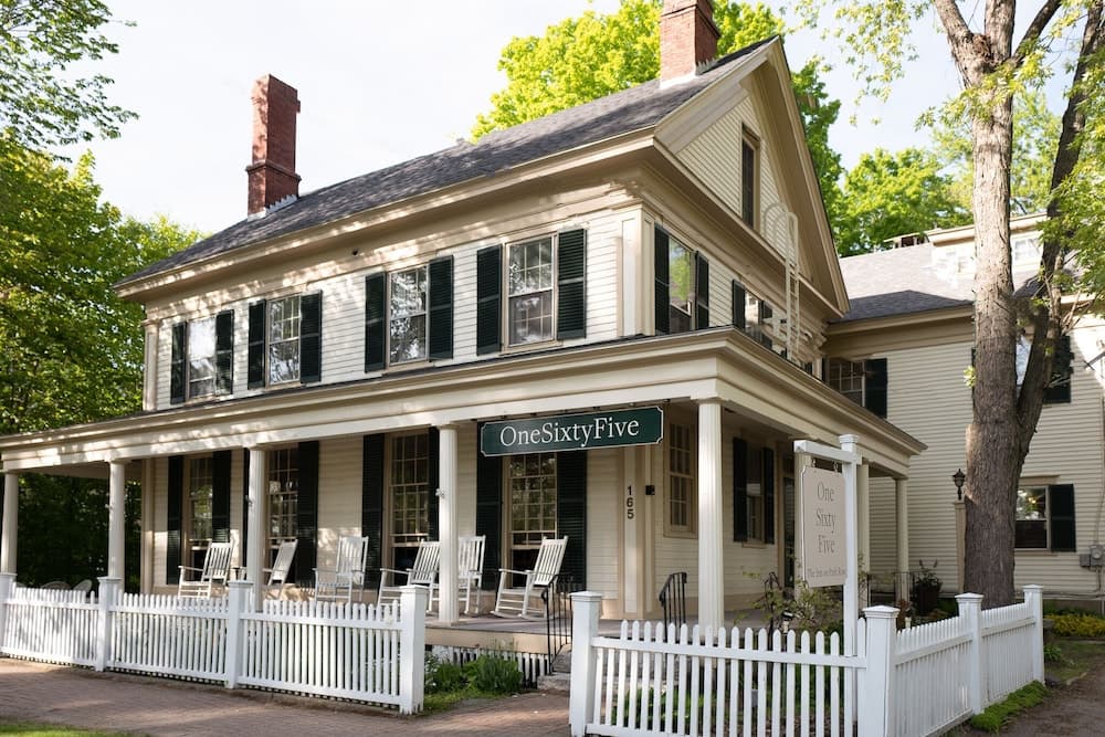 OneSixtyFive featured exterior or lobby in Brunswick — similar hotel