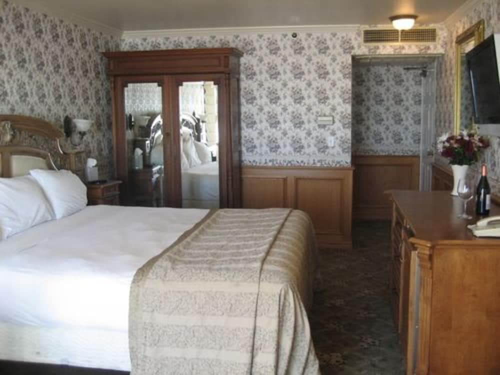 Inn On The Beach gallery photo in Ventura, CA — image 4