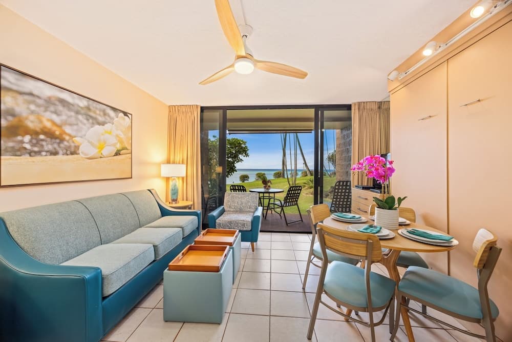 Kuleana Club - 701 featured exterior or lobby in Lahaina, HI — similar hotel