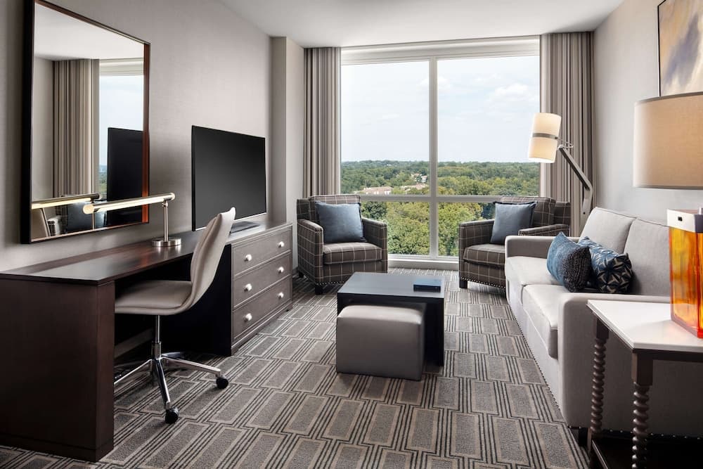 Homewood Suites by Hilton Teaneck Glenpointe gallery photo in Teaneck — image 40