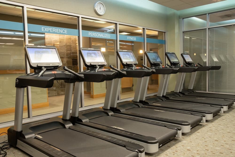 Radisson Plaza Hotel at Kalamazoo Center gallery photo in Kalamazoo, MI — image 91